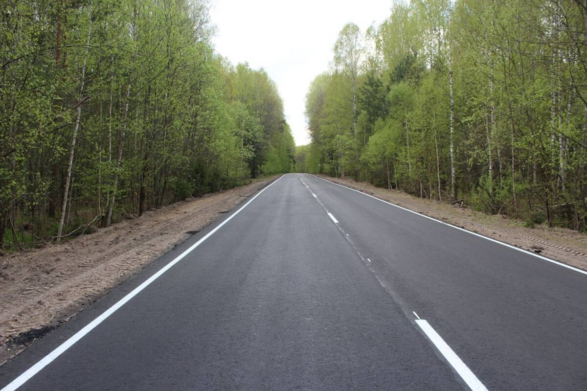 В Суземском районе ведется ремонт дорог между поселениями