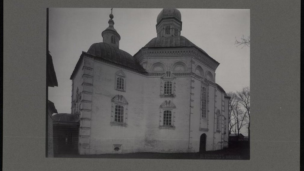 Брянцам показали фото церкви святого Николая в Стародубе начала XX века