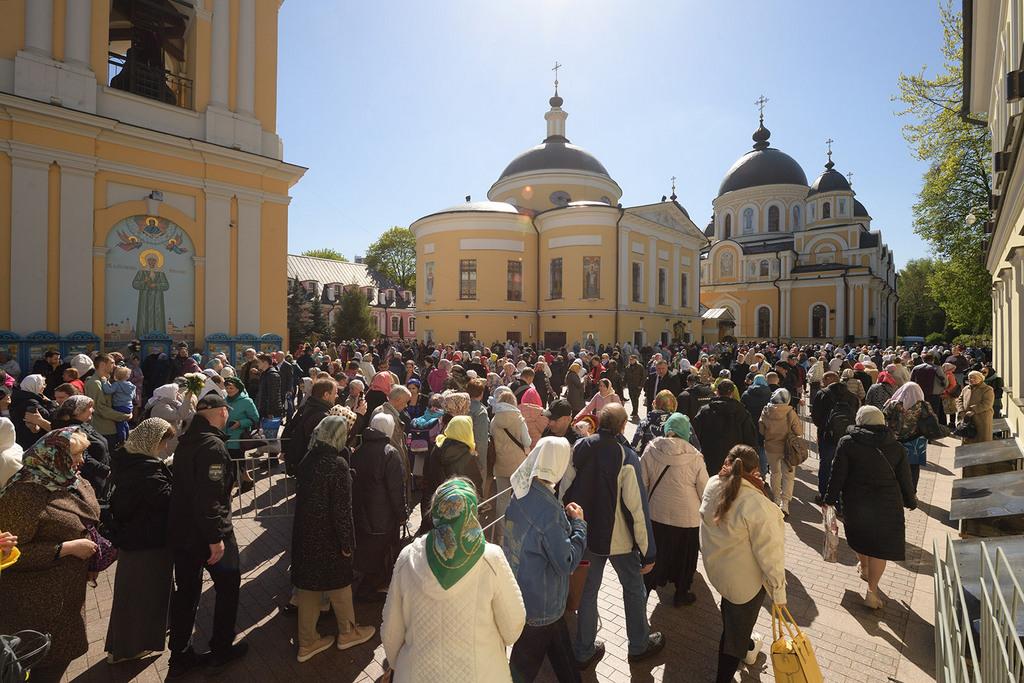 Брянские паломники посетили женский монастырь у Покровской Заставы в Москве