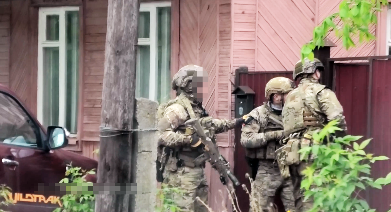 ФСБ задержала в Брянской области готовившего теракт пособника украинских диверсантов