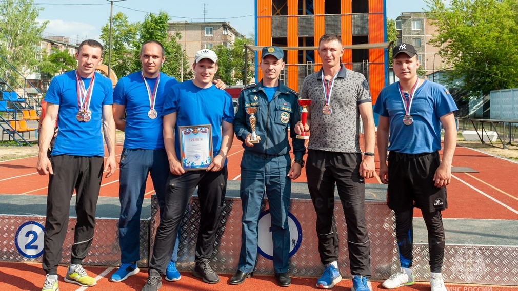 В Брянске прошел чемпионат по пожарно-спасательному спорту