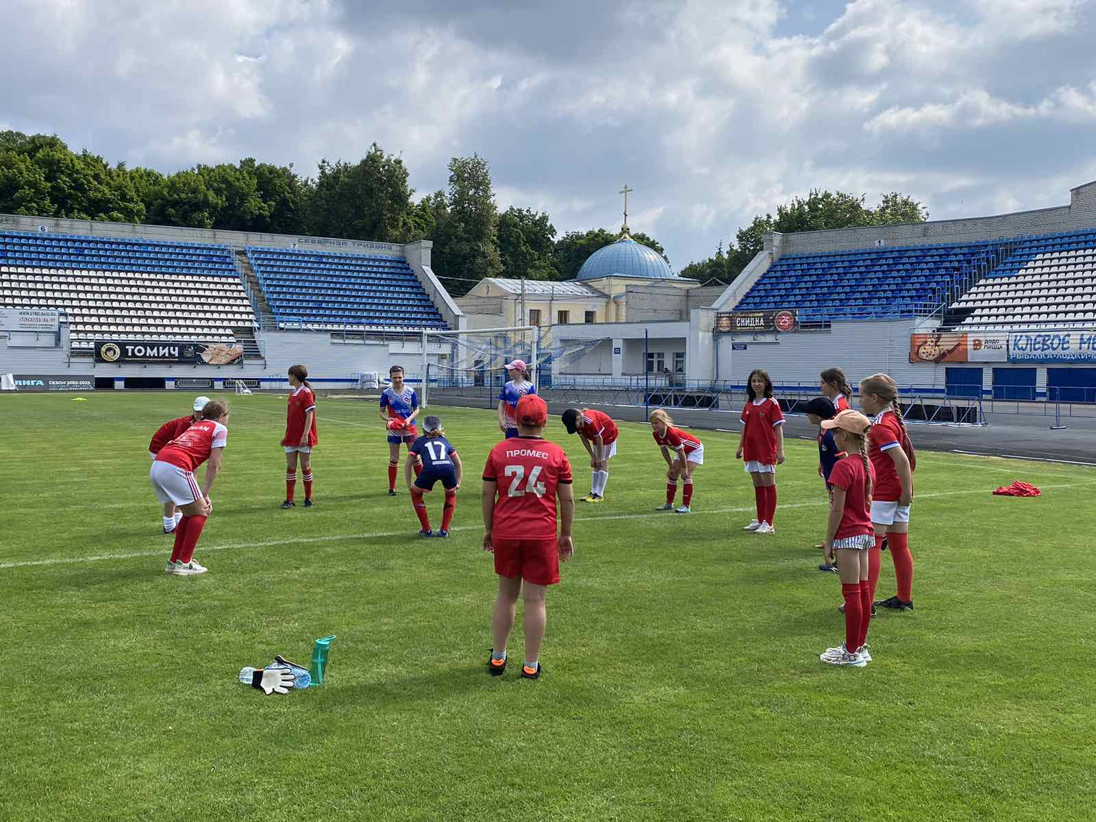 Брянск собрал юных участниц футбольного фестиваля «Мы в игре. Лето»