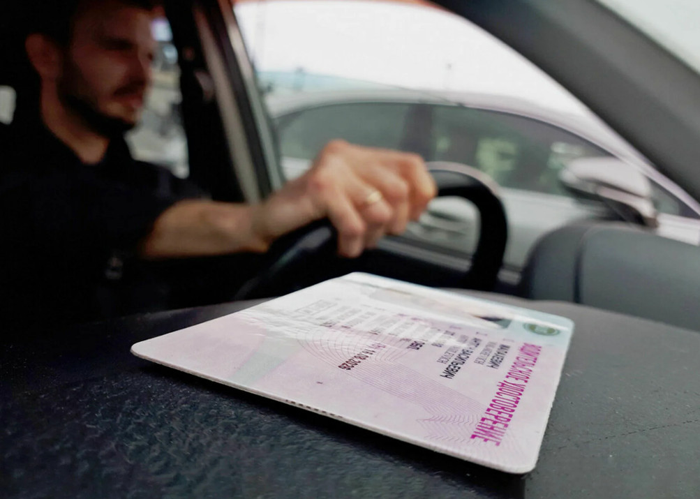Водители все больше предпочитают электронные документы бумажным
