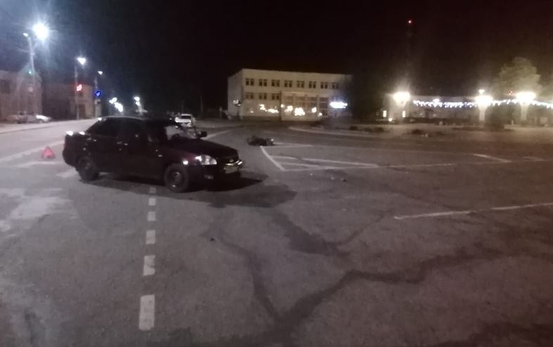 В брянском поселке Дубровка юная автоледи сбила 15-летнего мопедиста
