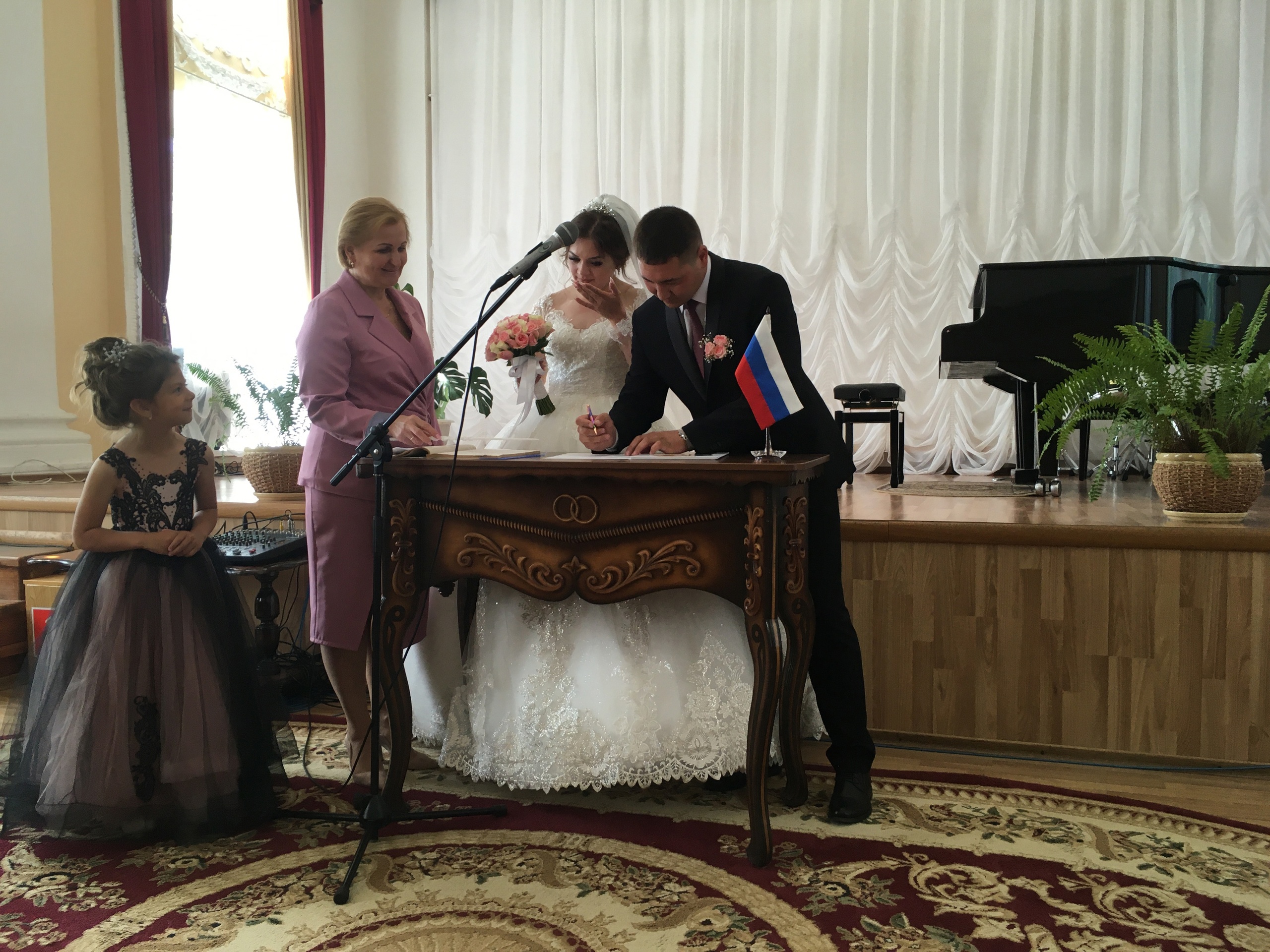 В Почепском районе зарегистрировали 50-й брак с начала года