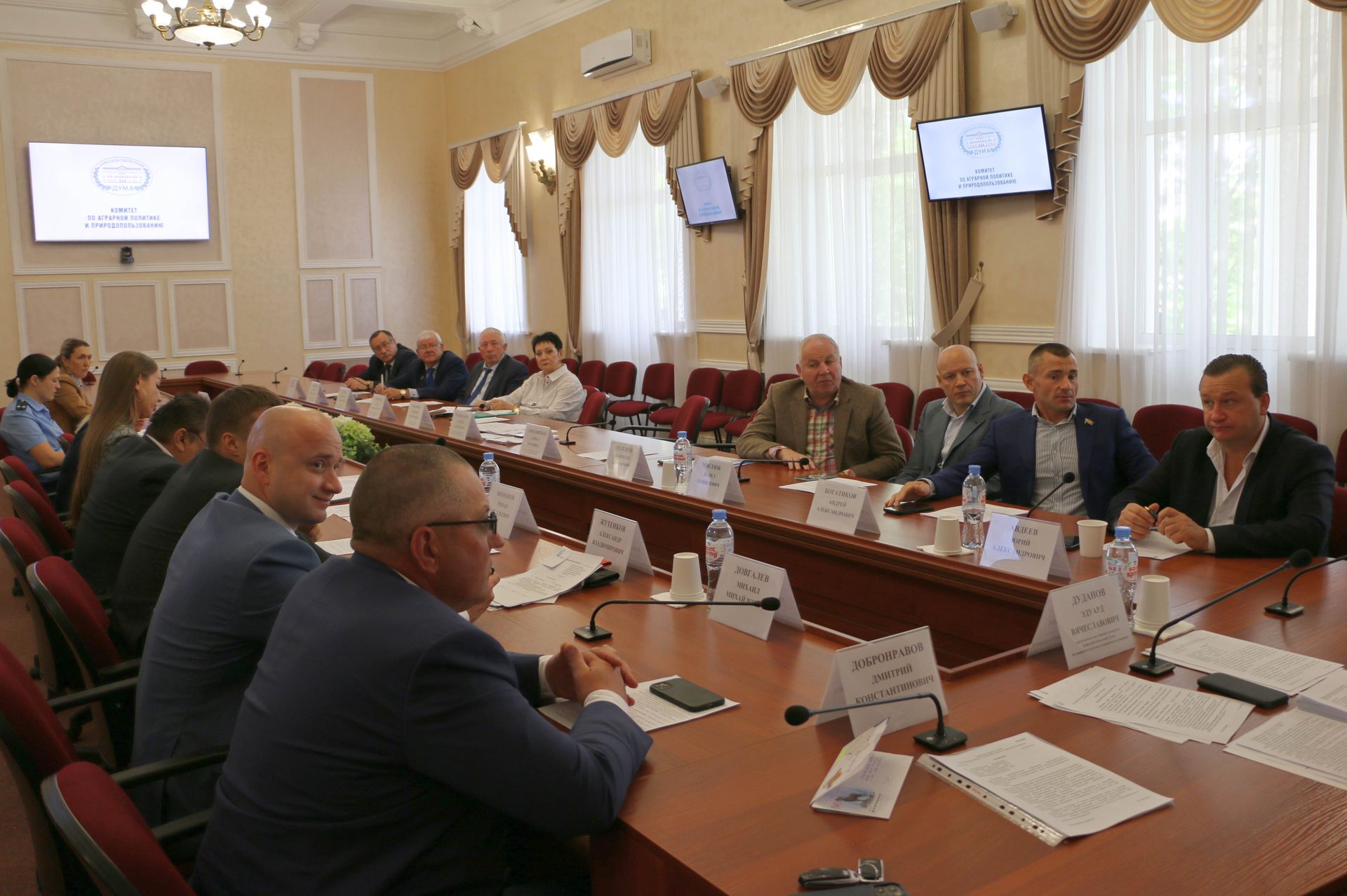 Состоялось заседание комитета по аграрной политике Брянской облдумы