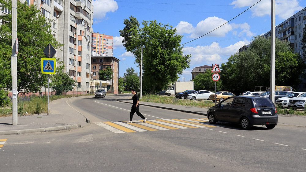 Дорогу по улице Металлистов в Брянске примут после того, как подрядчик устранит брак
