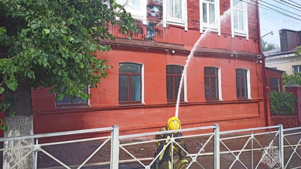 В Брянске начали восстанавливать сгоревшее кафе Rolling’s