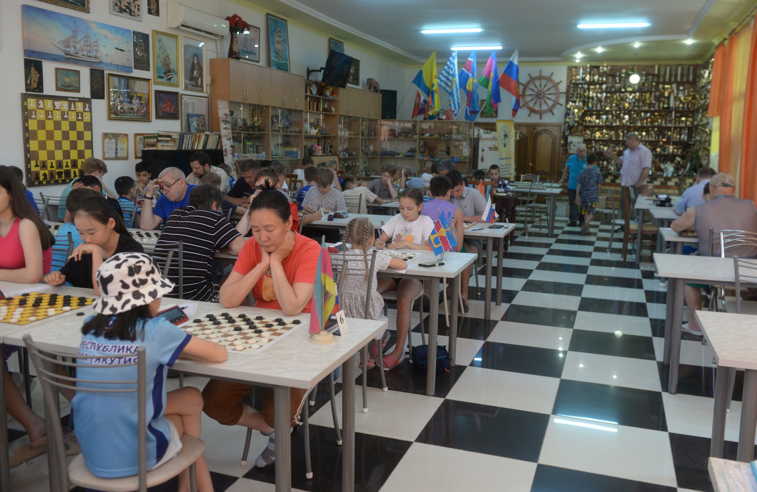 Брянский шашист стал третьим на всероссийском турнире «Таманский полуостров-2023»