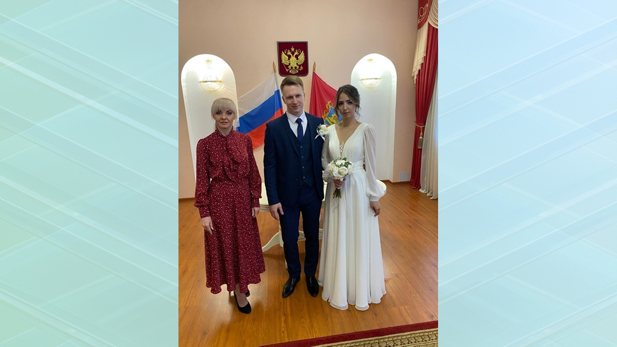 В Советском районе Брянска прошла сотая с начала года свадьба
