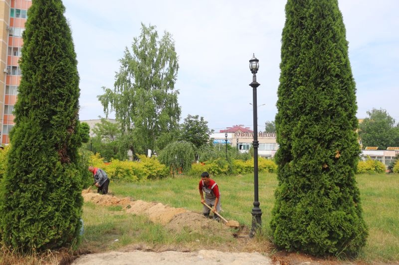 В Клинцах Брянской области идет реставрация сквера «Воинам-интернационалистам»