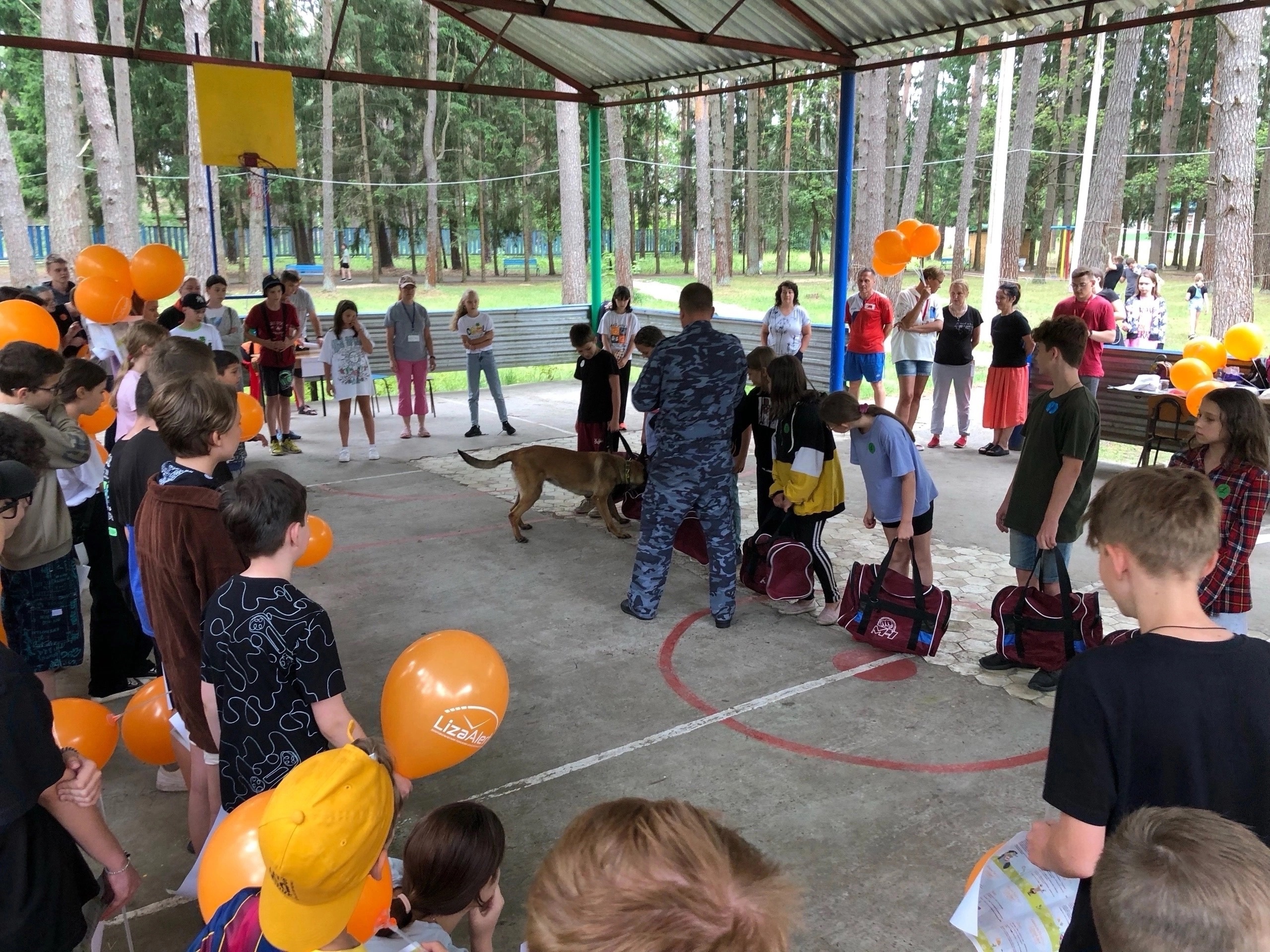 В брянском оздоровительном лагере «Орленок» прошло мероприятие "Безопасное детство"
