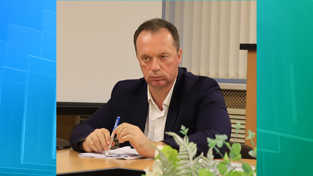 Сергей Антошин высказал недовольство по поводу маневренного фонда в Брянске