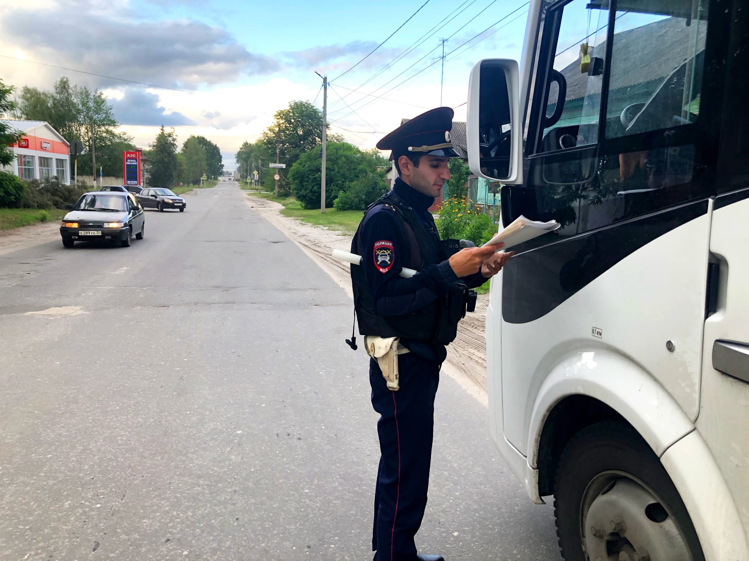 В Новозыбкове проходят масштабные проверки водителей автобусов