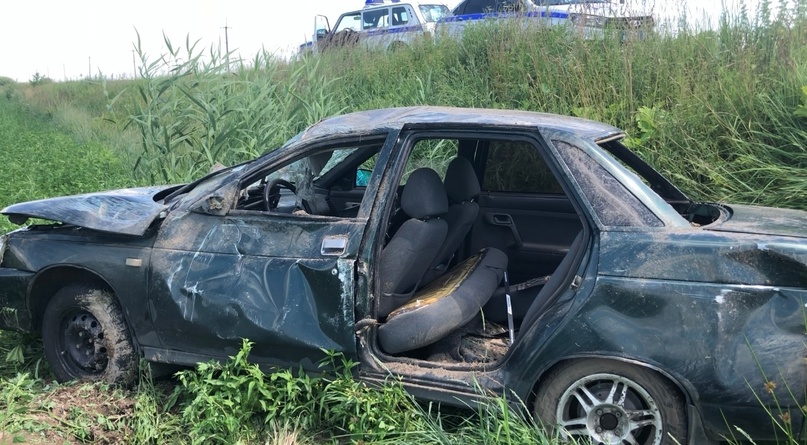 В страшном ДТП под Новозыбковом серьезно пострадал 39-летний водитель