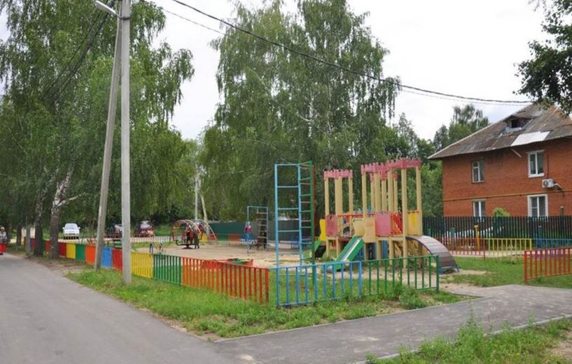 В Брянской области сотни дворов отремонтировали по нацпроекту