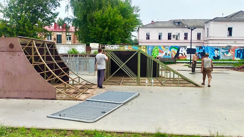 В Брянске скейт-площадку в Майском парке закрыли на ремонт