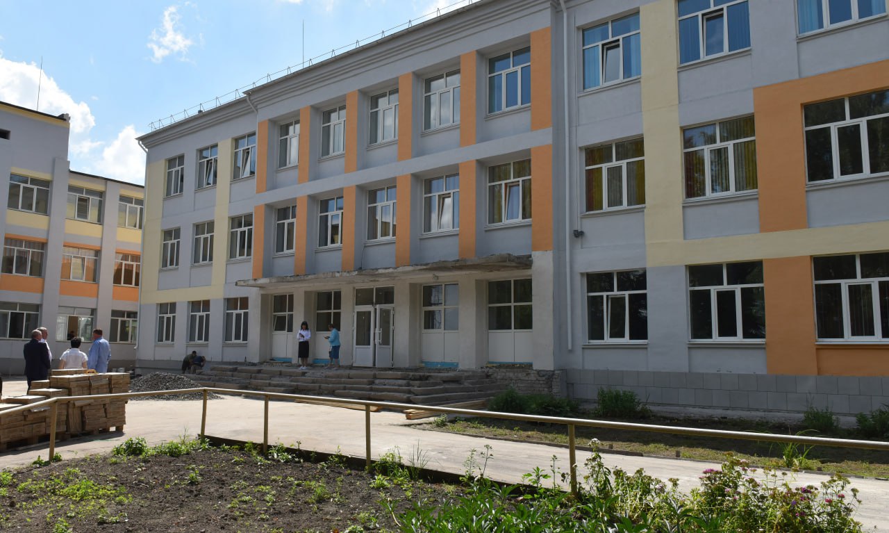 В школе №2 Севска завершается капитальный ремонт