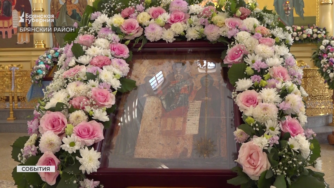 Православные верующие брянцы отметили праздник иконы Свенской Божьей Матери