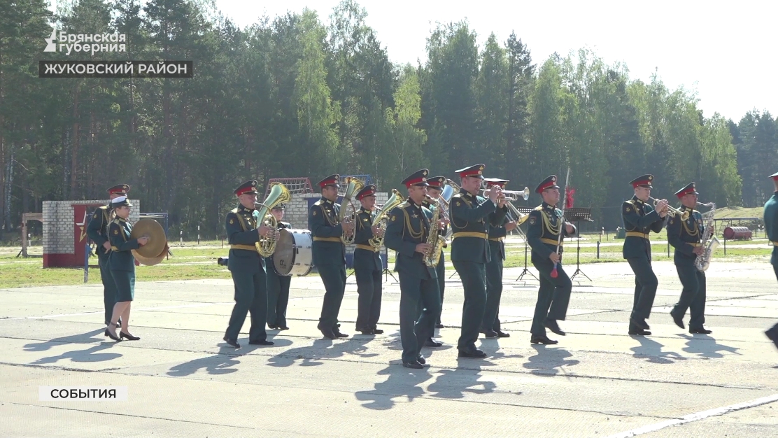 В Брянской области прошли военные сборы для чиновников и депутатов