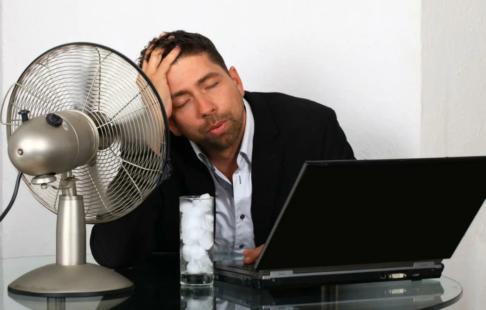 Синоптики предупреждают брянцев о жарком начале рабочей недели