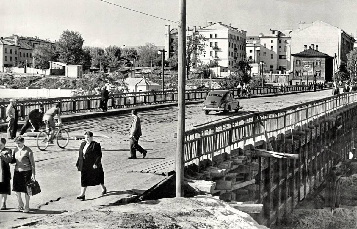 Брянцам показали историческое фото моста через Нижний Судок