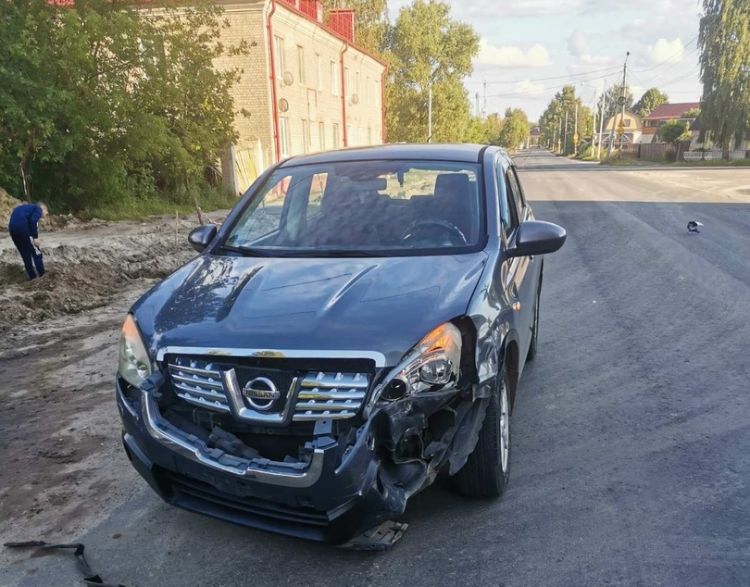 В Брянске автовладелец ищет свидетелей ДТП на улице Ново-Советской