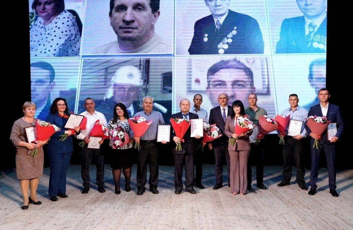 Работникам БМЗ вручили награды Брянской областной Думы