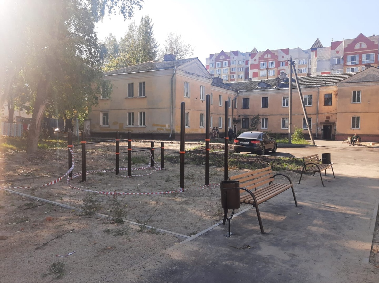 В Брянске от подрядчика потребовали ускорить ремонт двора на улице Пушкина