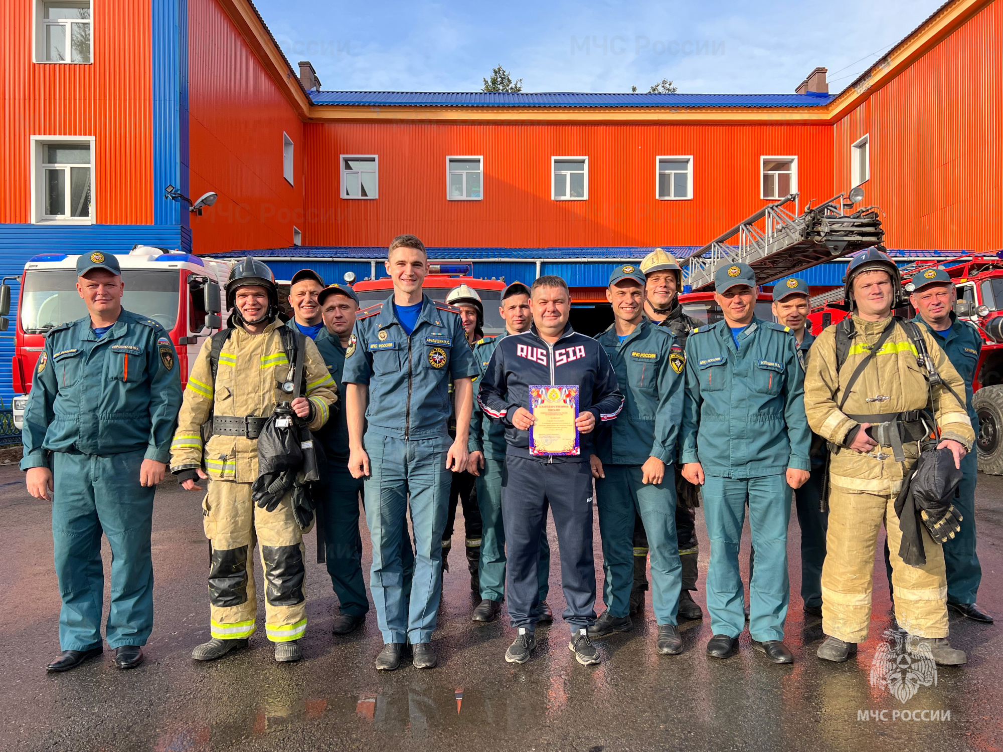Житель Брянска получил благодарность от МЧС за неравнодушие на пожаре
