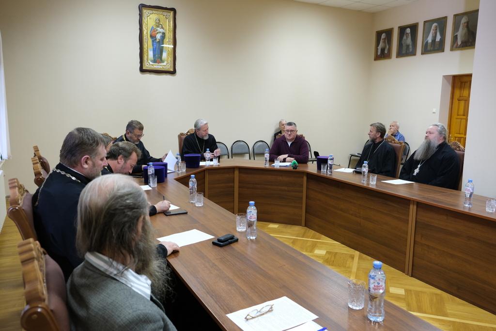 В Брянской епархии состоялся круглый стол о работе по противодействию алкоголизму