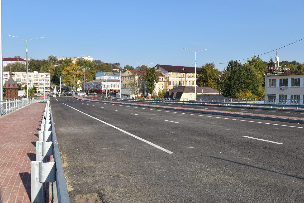В Брянской области с 2015 года построили и обновили 4223 километра дорог