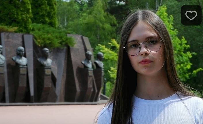В Брянске проект «Стихи нашего времени» поддержала актриса театра «ВиД»