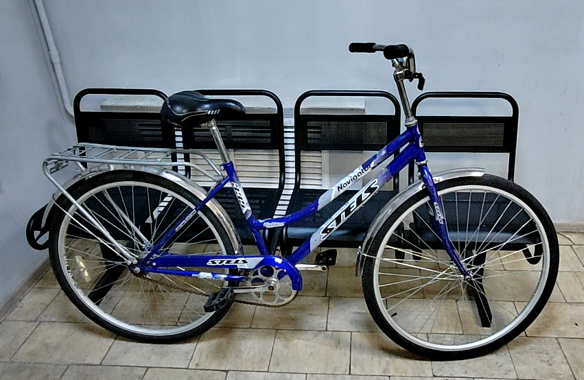 В Брянске у 42-летней женщины украли велосипед, пока она ходила по магазину