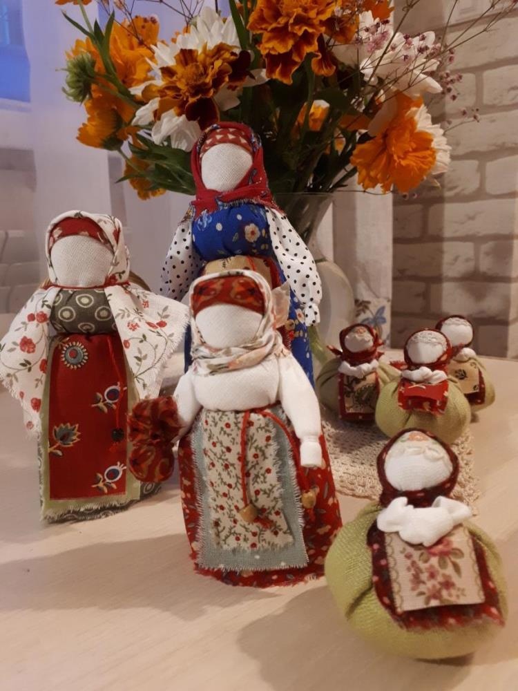В Брянске пройдёт мастер-класс изготовления народной куклы «Столбушка»