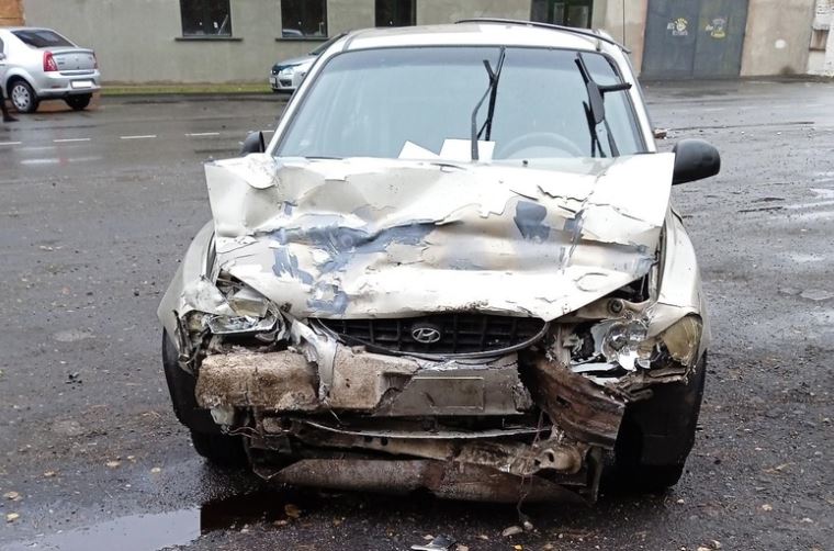 В ДТП в Клинцах пострадал 61-летний водитель