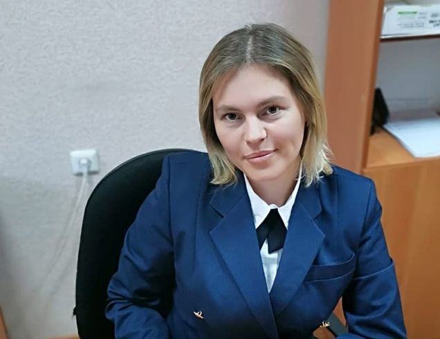 Лучшим секретарем судебного заседания признали Юлию Гунько из Почепского райсуда