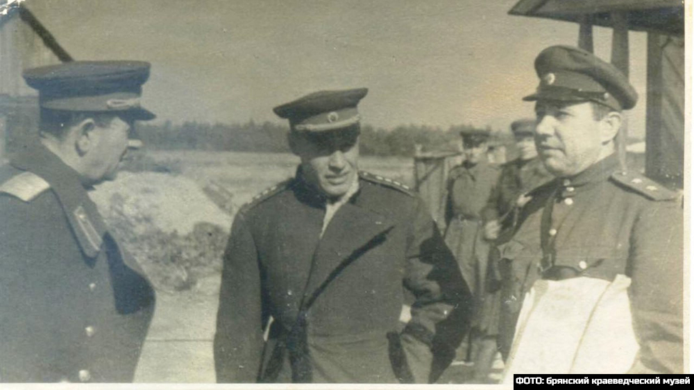 Опубликован снимок командования Брянского фронта в октябре 1943 года
