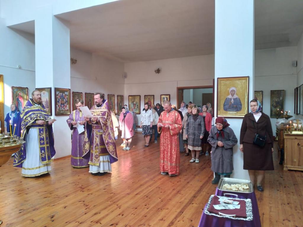 Воспитанники воскресной школы из брянского поселка Локоть посетили Партизанскую поляну