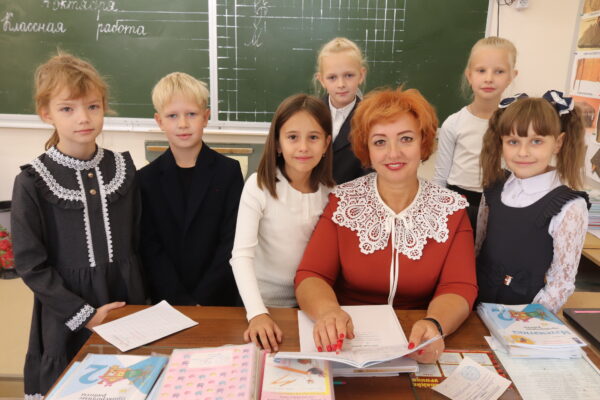 Педагог из Трубчевска победила на этапе конкурса «За нравственный подвиг учителя»