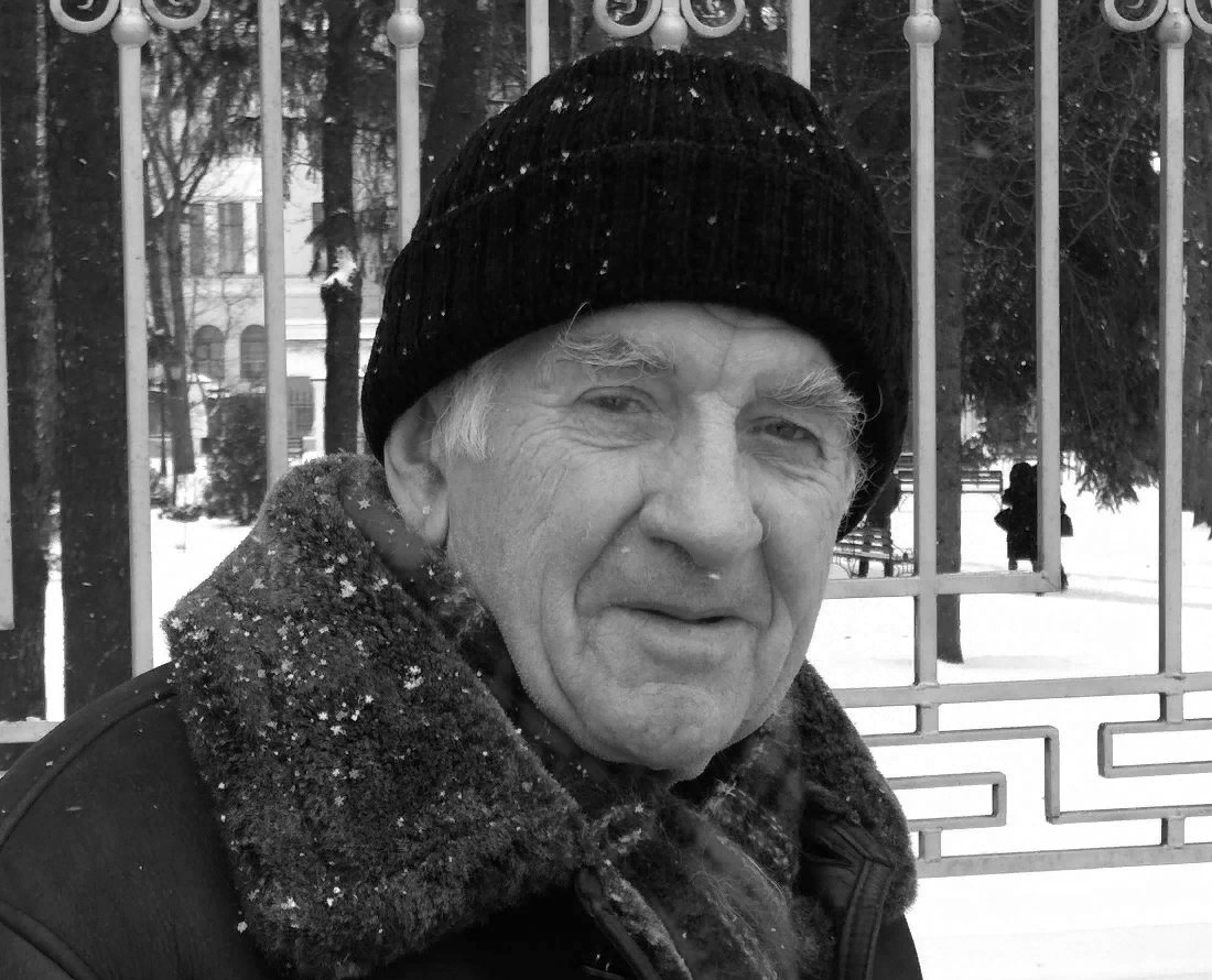 В Брянске скончался легендарный спортивный журналист Аркадий Зернов