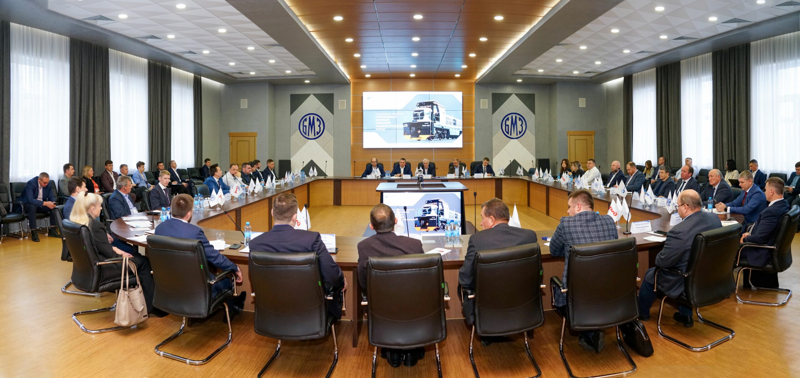 В Брянске на БМЗ продолжается работа по развитию технологического суверенитета в локомотивостроении