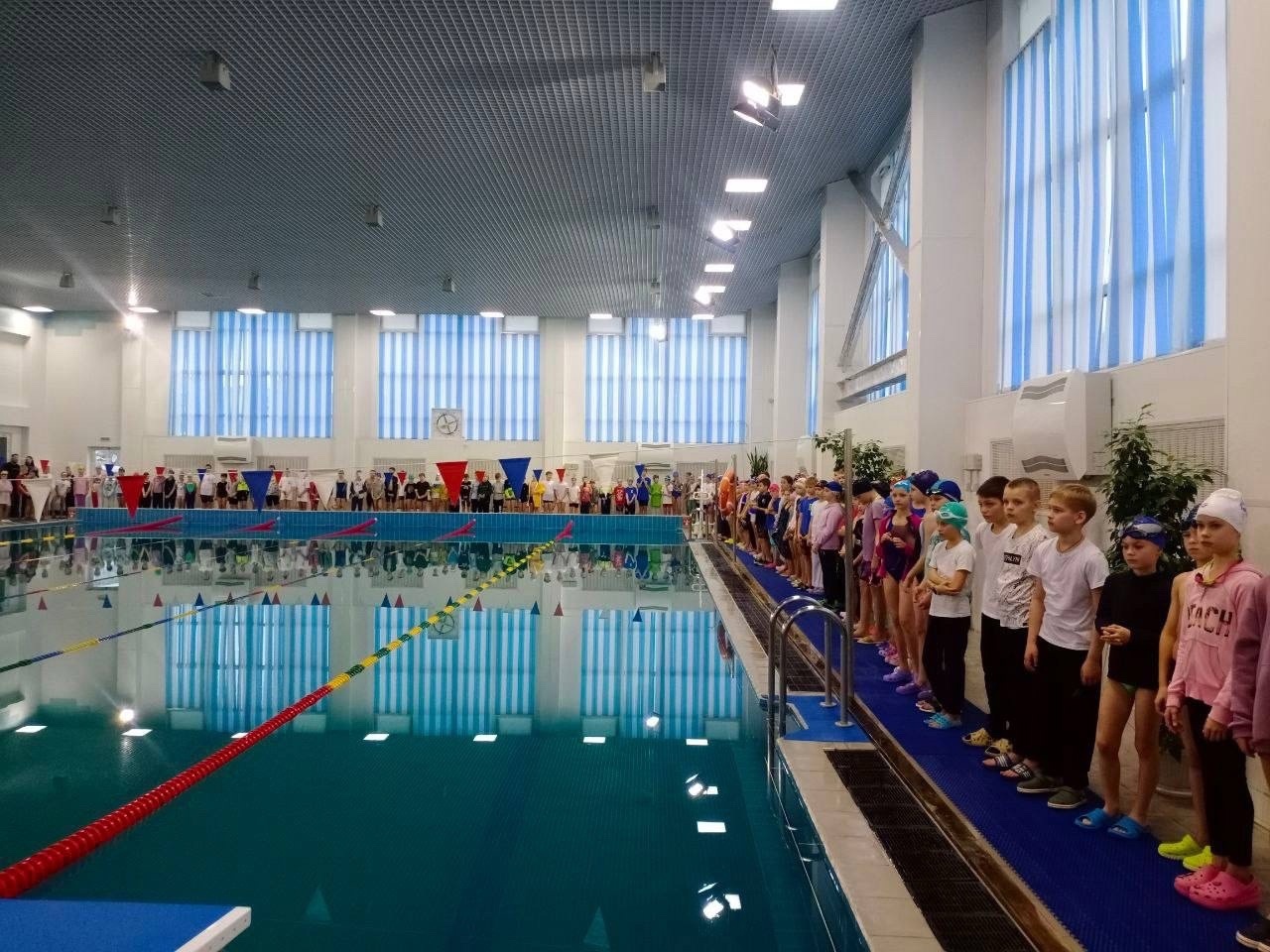 В спорткомплексе «Брянск» прошло первенство областного центра по плаванию