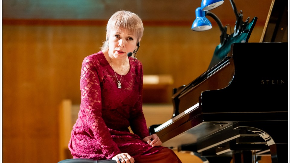 В Брянске незрячая пианистка Юлия Монастыршина расскажет на языке музыки о мировых шедеврах