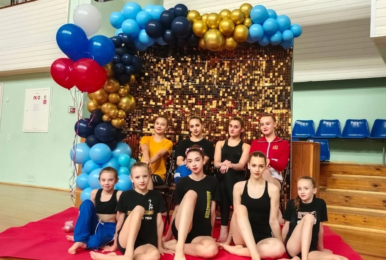 Брянские акробатки успешно выступили на турнире "Памяти МСМК Р.Хафизова"
