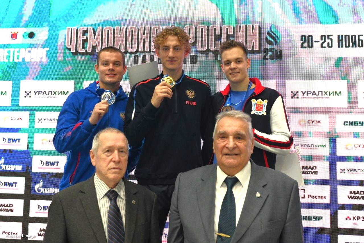 Брянский пловец Илья Бородин установил новый рекорд России
