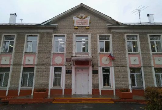 В Брянске в 2024 году школу №13 отремонтируют и сделают к ней пристройку