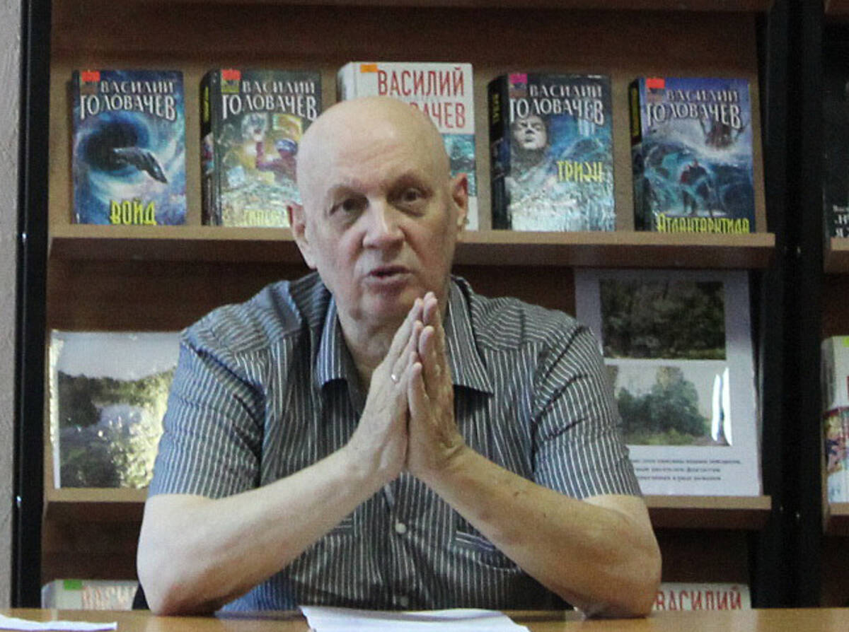 Брянский фантаст Головачев сдал в печать новый роман