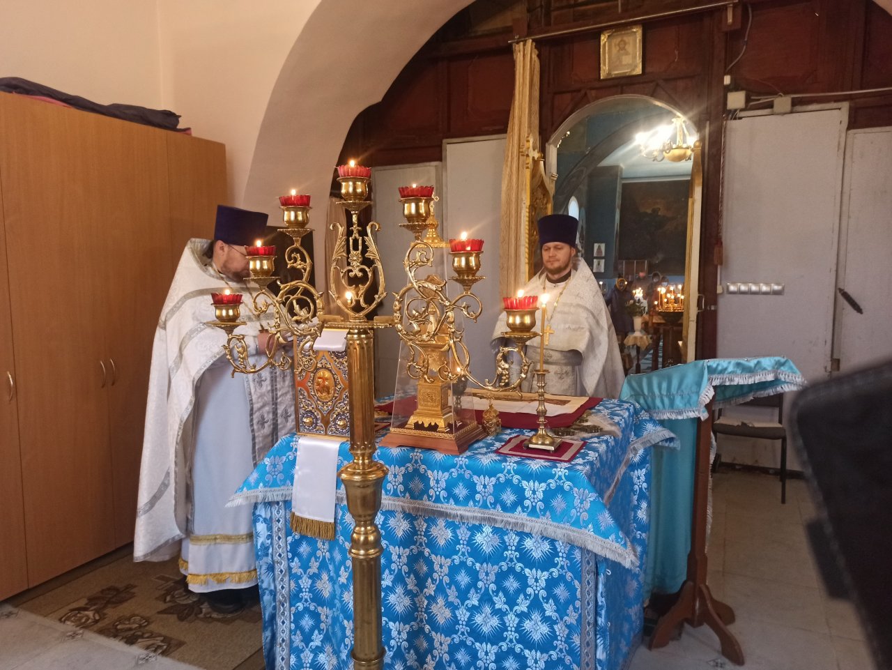 Покровский храм в брянском селе Красное отметил престольный праздник