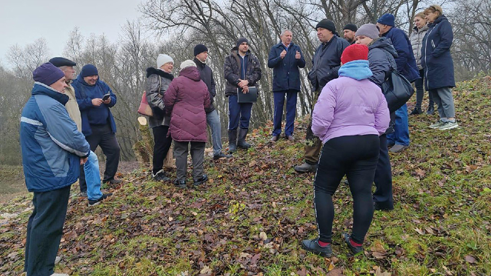 В стародубском селе Кудрявцево установили дополнительный контейнер для ТКО